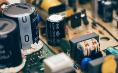 Power consumption PC capacitors on mainboard